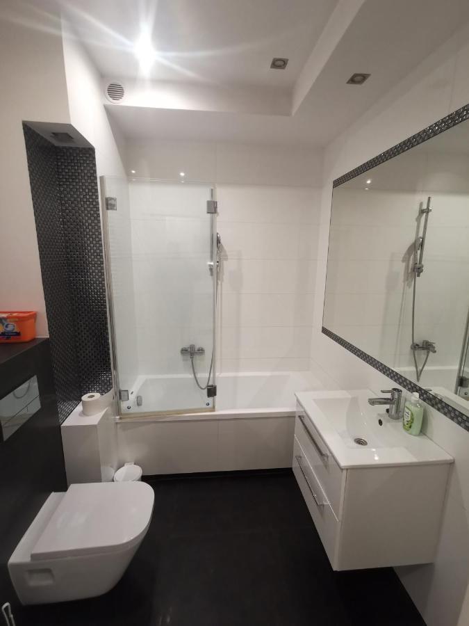 Apartament Dla Ciebie Lägenhet Konin  Exteriör bild